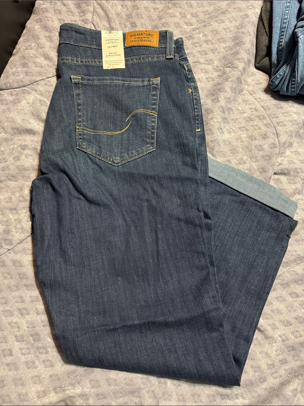 Signature by Levi Strauss Women's Boyfriend Jeans in Dark Blue